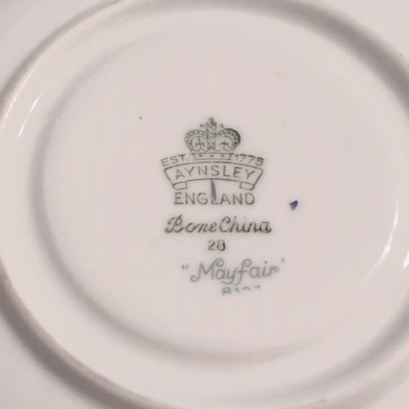 Aynsley Mayfair bone china teacup saucer - Picture 4 of 4